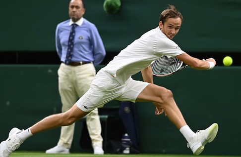 Теннис. Wimbledon. Алькарас-Гарфия — Медведев. Прогноз: Точный счёт: 0:3