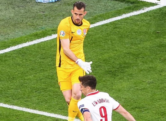 Футбол. Чемпионат Европы 2020. Испания — Польша. Прогноз: П1 + ТБ 1.5