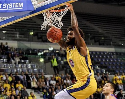 Баскетбол. Чемпионат Италии. Дертона - Торино. Прогноз: Фора 1 (4.5)