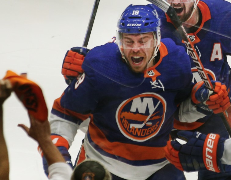 Хоккей. НХЛ. Тампа-Бэй - Айлендерс. Прогноз: Тотал (5) М