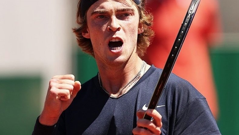 Теннис. ATP. Томпсон Джордан - Рублёв Андрей. Прогноз: Фора 2 (-3)