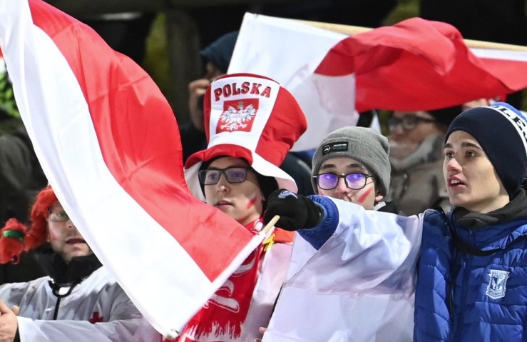 Футбол. ЕВРО-2021. Польша – Словакия. Прогноз: ИТ-1 (1) Б