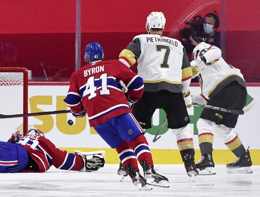 Хоккей. НХЛ. Вегас — Монреаль. Прогноз: Фора 2 (+1)