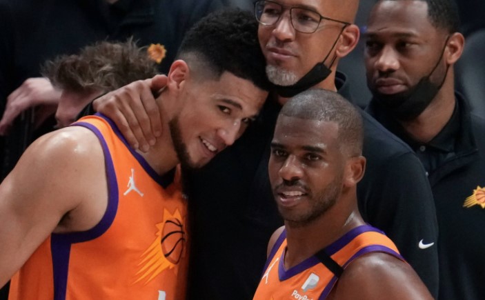 Баскетбол. НБА. Финикс Санз - Милоуки Бакс. Прогноз: Тотал (215) Б