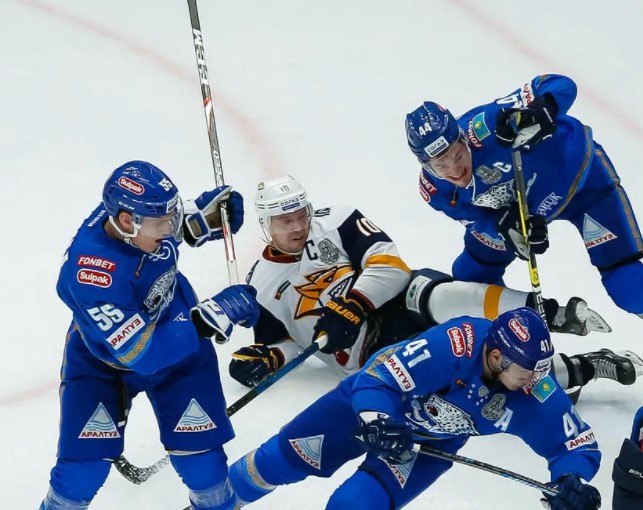 Хоккей. Россия. КХЛ. Барыс — Металлург. Прогноз: Ф2 (0)