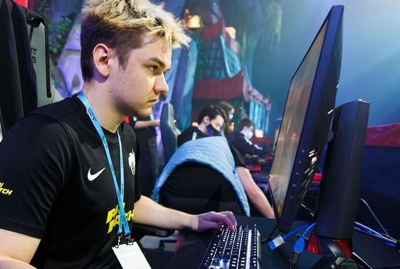 Dota 2 The International. Elephant – Team Spirit. Прогноз: 2-я карта П1