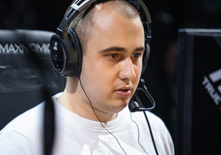 CS:GO. ESEA Premier Season. SKADE - Wisla Krakow. Прогноз: ФОРА2 (+1.5)