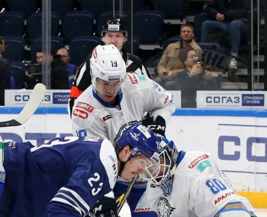Хоккей. КХЛ. Динамо Москва - Барыс. Прогноз: ИТ-2 (1.5) Б