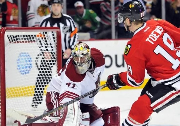 Хоккей. НХЛ. Чикаго - Аризона. Прогноз: П1