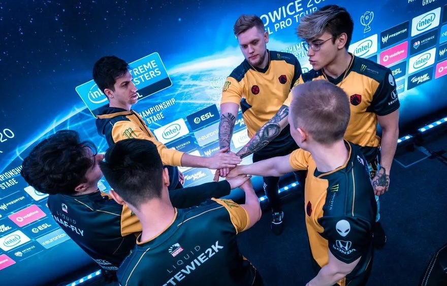 CSGO. BLAST Premier: World Final.. Natus Vincere — Team Liquid. Прогноз: 1 карта: П1 + ТБ (25.5)