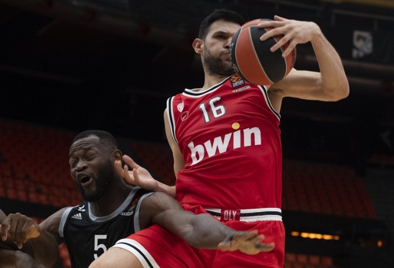 Баскетбол. Евролига. Олимпиакос — Асвел Вильерабанн. Прогноз: Тотал (160) М