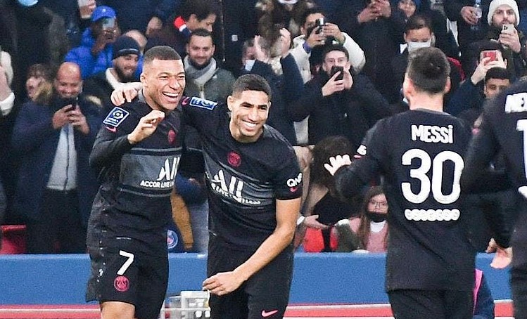 Футбол. Чемпионат Франции. Первая лига. ПСЖ - АС Монако. Прогноз: Тотал (3) Б