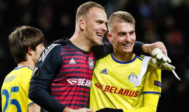 Футбол. УЕФА. БАТЭ - Коньяспор. Прогноз: Тотал (2.5) Б