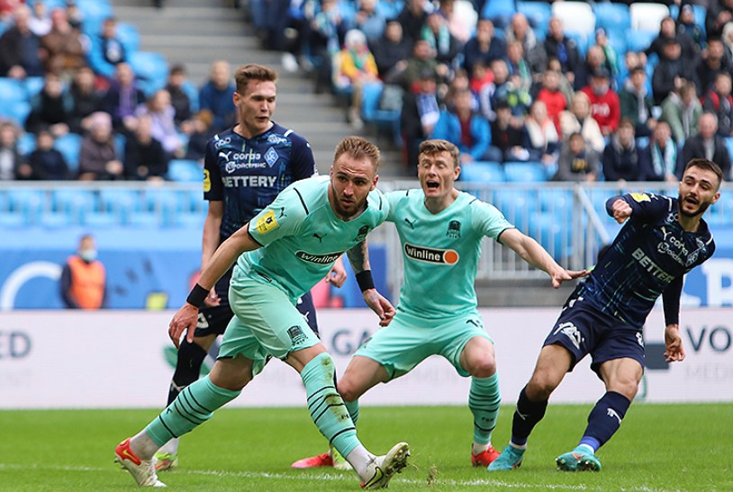 Футбол. Чемпионат России. Зенит - Крылья Советов. Прогноз: Тотал (3) Б