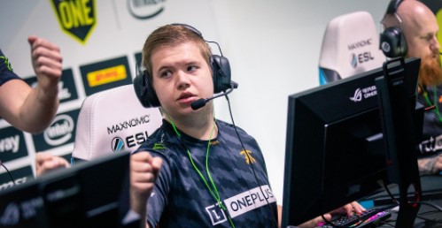 PINNACLE SERIES. Dignitas - 1WIN. Прогноз: П1