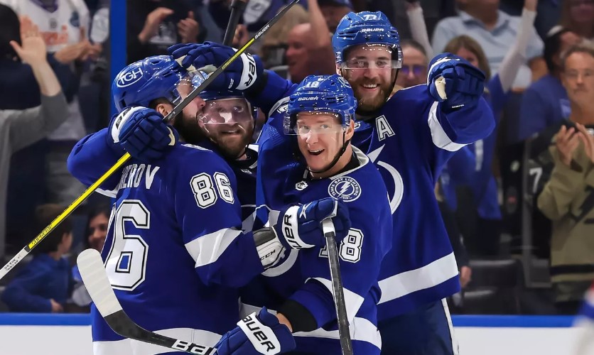 Хоккей. NHL. Тампа-Бэй Лайтнинг – Нью-Йорк Рейнджерс. Прогноз: Блок. бросков ТМ (31.5)