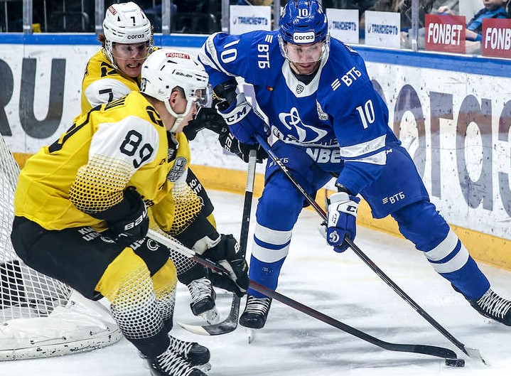 Хоккей. КХЛ. Динамо Москва - Северсталь. Прогноз: ИТ-1 (2.5) Б