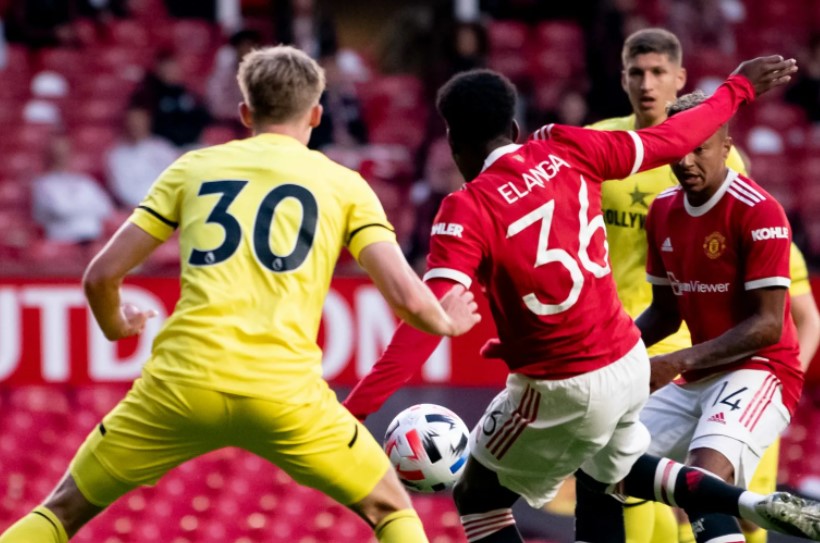 Футбол. Чемпионат Англии. Манчестер Юнайтед - Брентфорд. Прогноз: ИТ-1 (1.5) Б