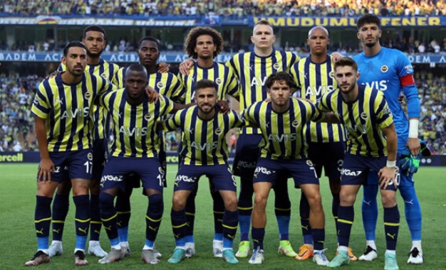 Футбол. Лига Европы УЕФА. Фенербахче - Словацко. Прогноз: ИТ-1 (2) Б