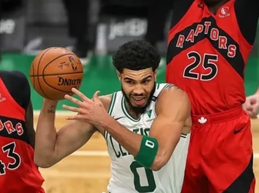 Баскетбол. NBA. Торонто Рапторз — Бостон Селтикс. Прогноз: Тотал (225) Б