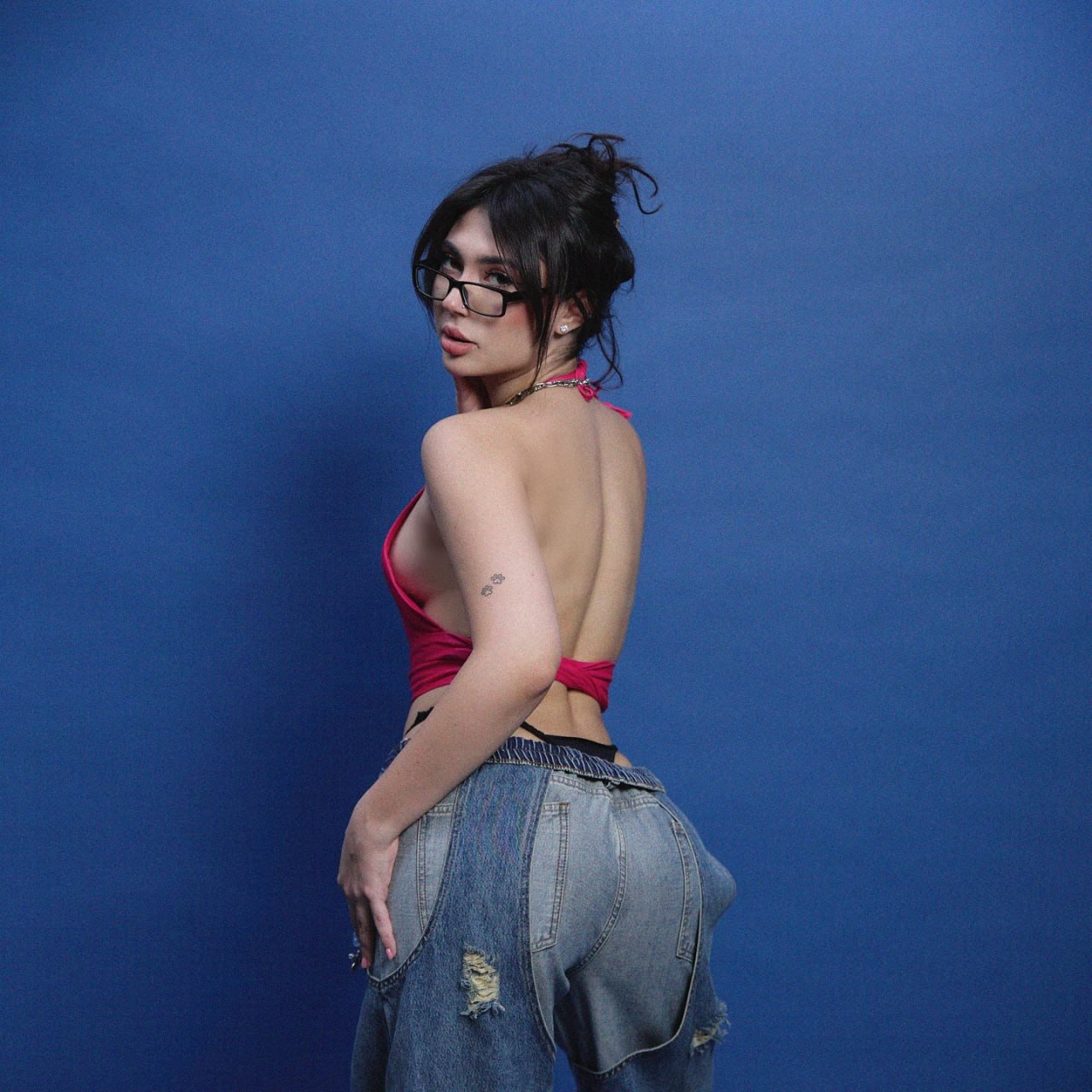 Бывшая Бустера – Ekatze в новой фотосессии