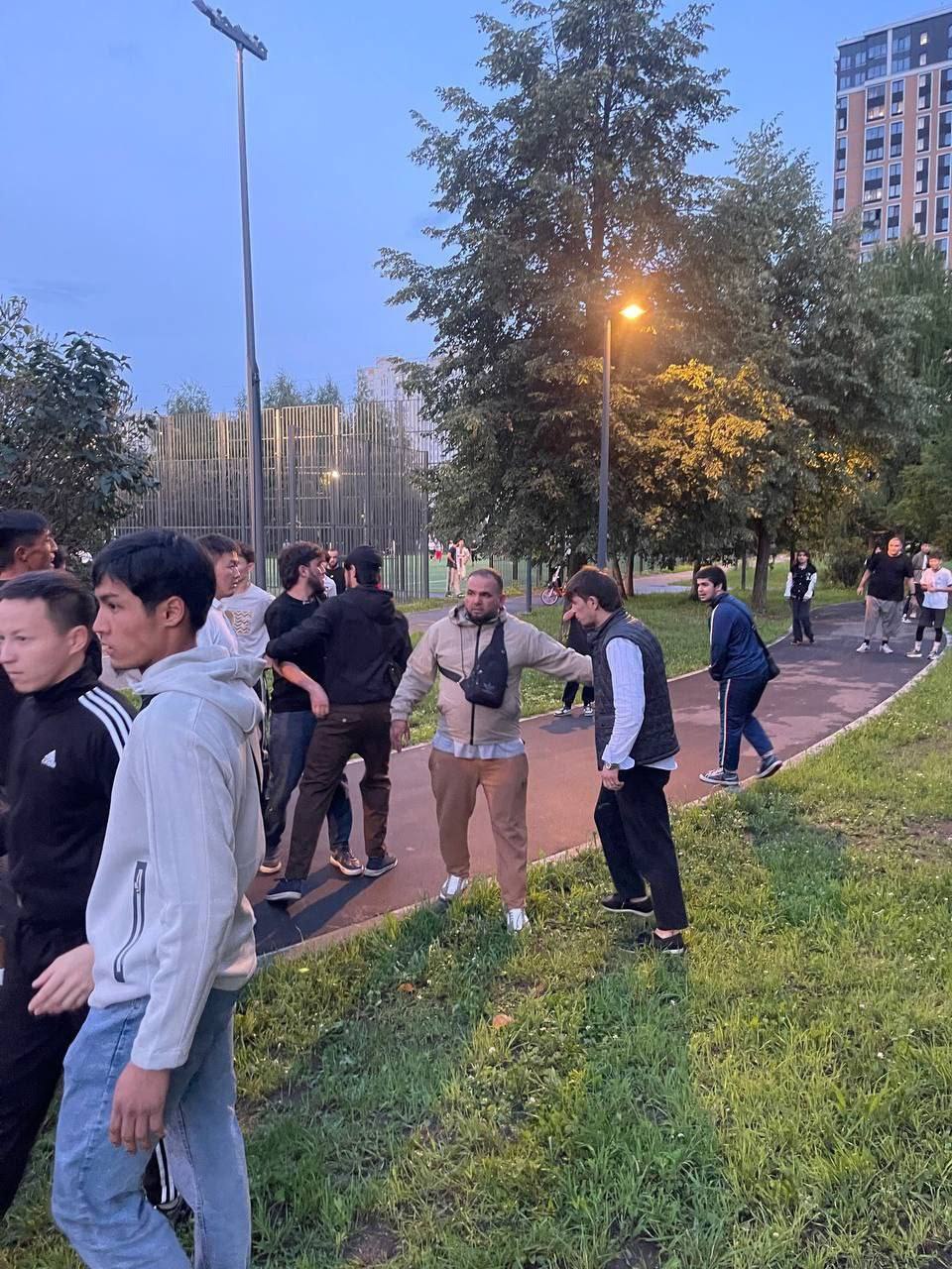 В районе Люблино мигранты устроили массовую драку