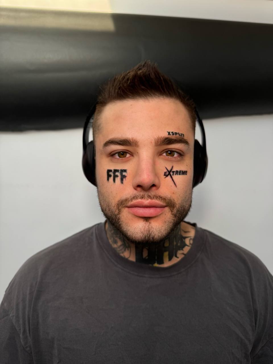 Рома Желудь заявил о намерении покончить с собой