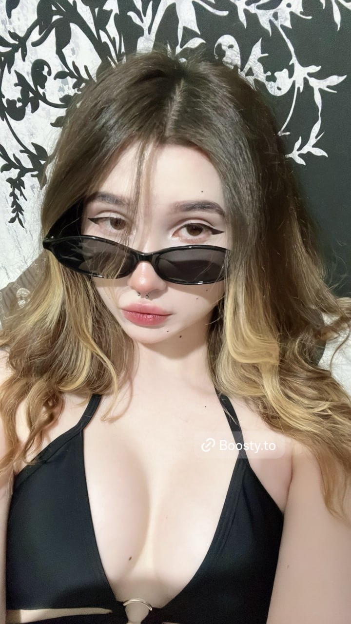 Эксклюзивный контент от модельки Alskohope