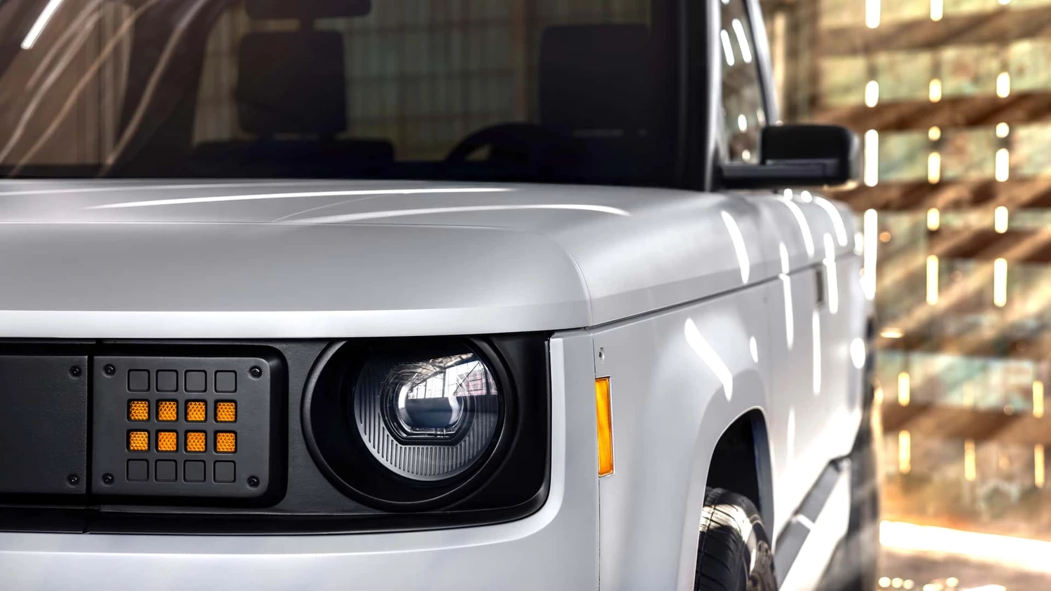 Дешевый электрический пикап от Джеффа Безоса: минимализм и доступность