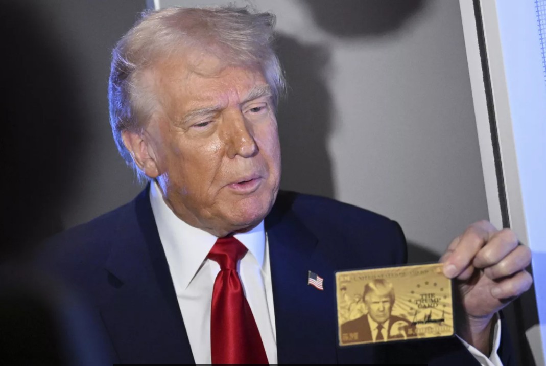 Трамп открыл регистрацию на «золотую карту» за $5 миллионов