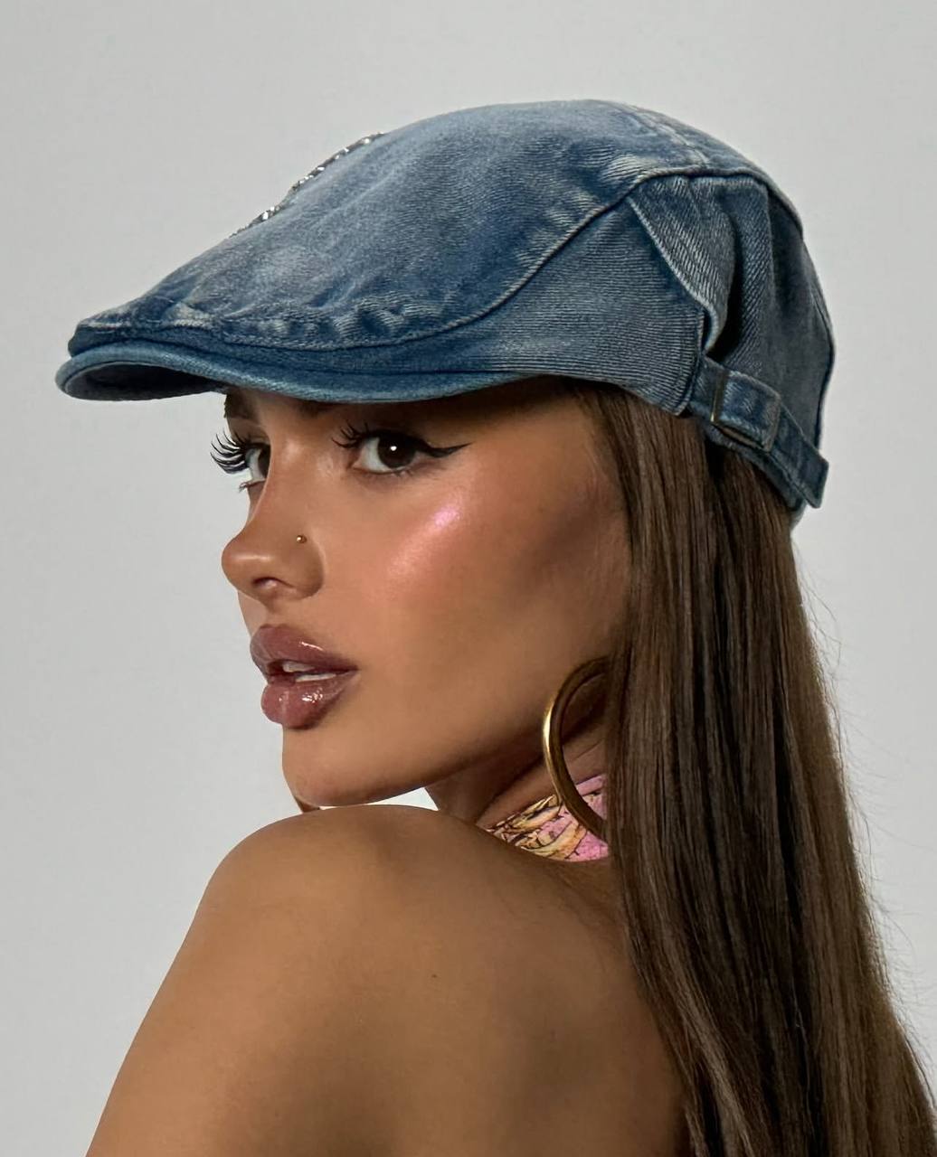 «Сиськи аж выпали» - Валя Карнавал в новой фотоссесии