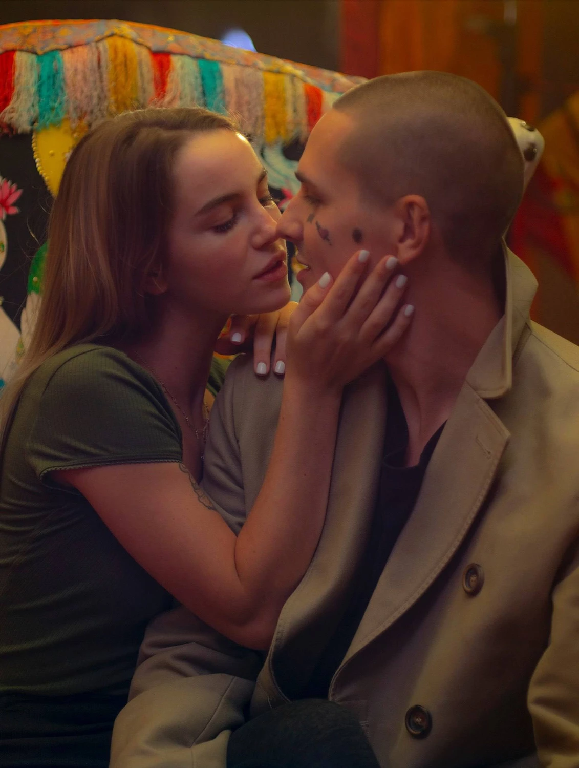 Марьяна Ро поделилась олдовыми фотографиями с Фейсом*