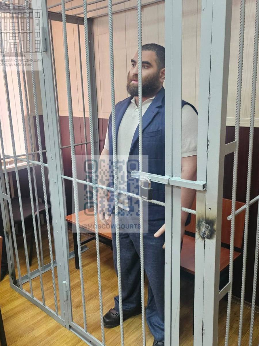 Арсену Маркаряну продлили арест на два месяца