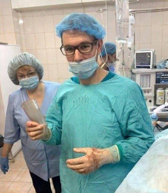 В Красногорске мужчина три дня ходил со стаканом в заднице