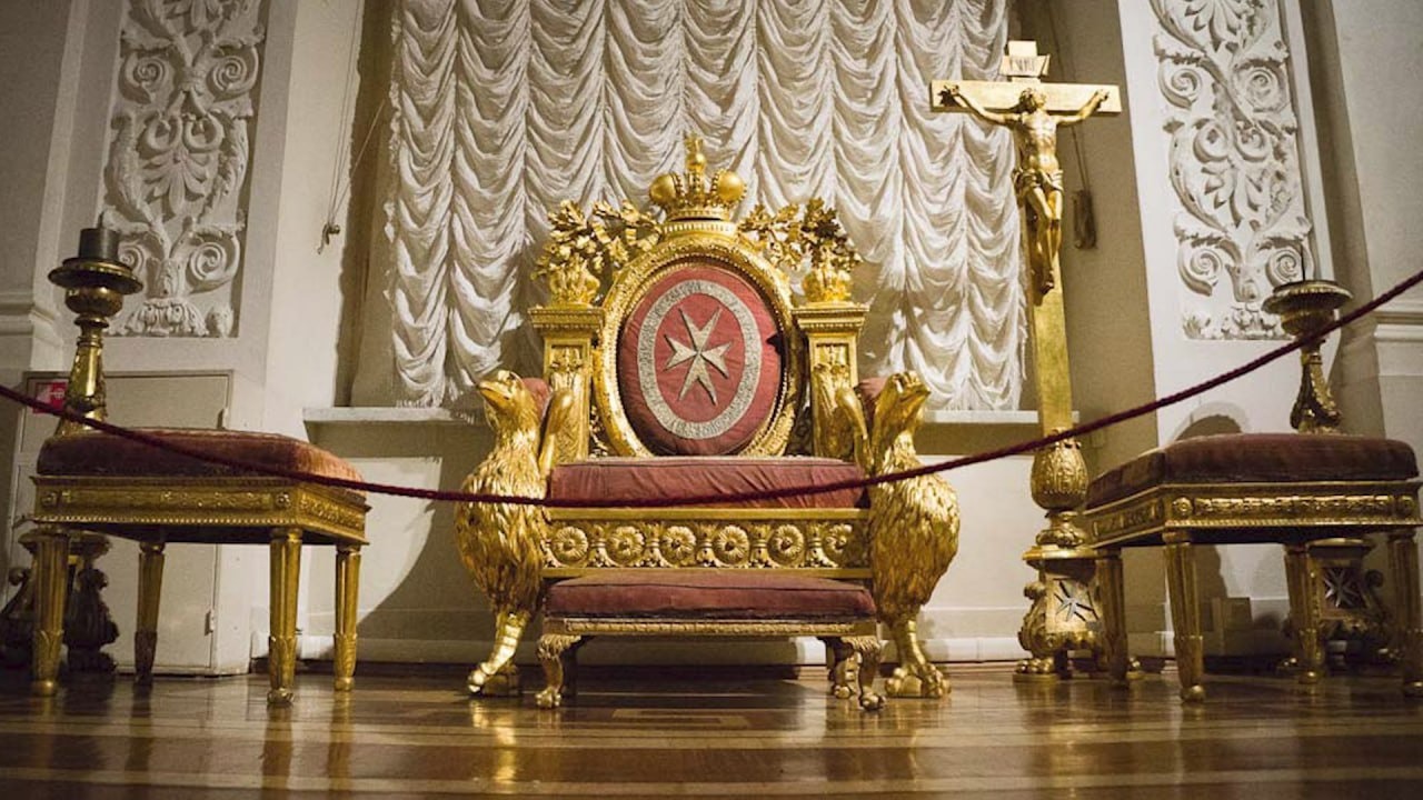 Петербуржец получил штраф 800 тысяч рублей за неправильный выбор стула