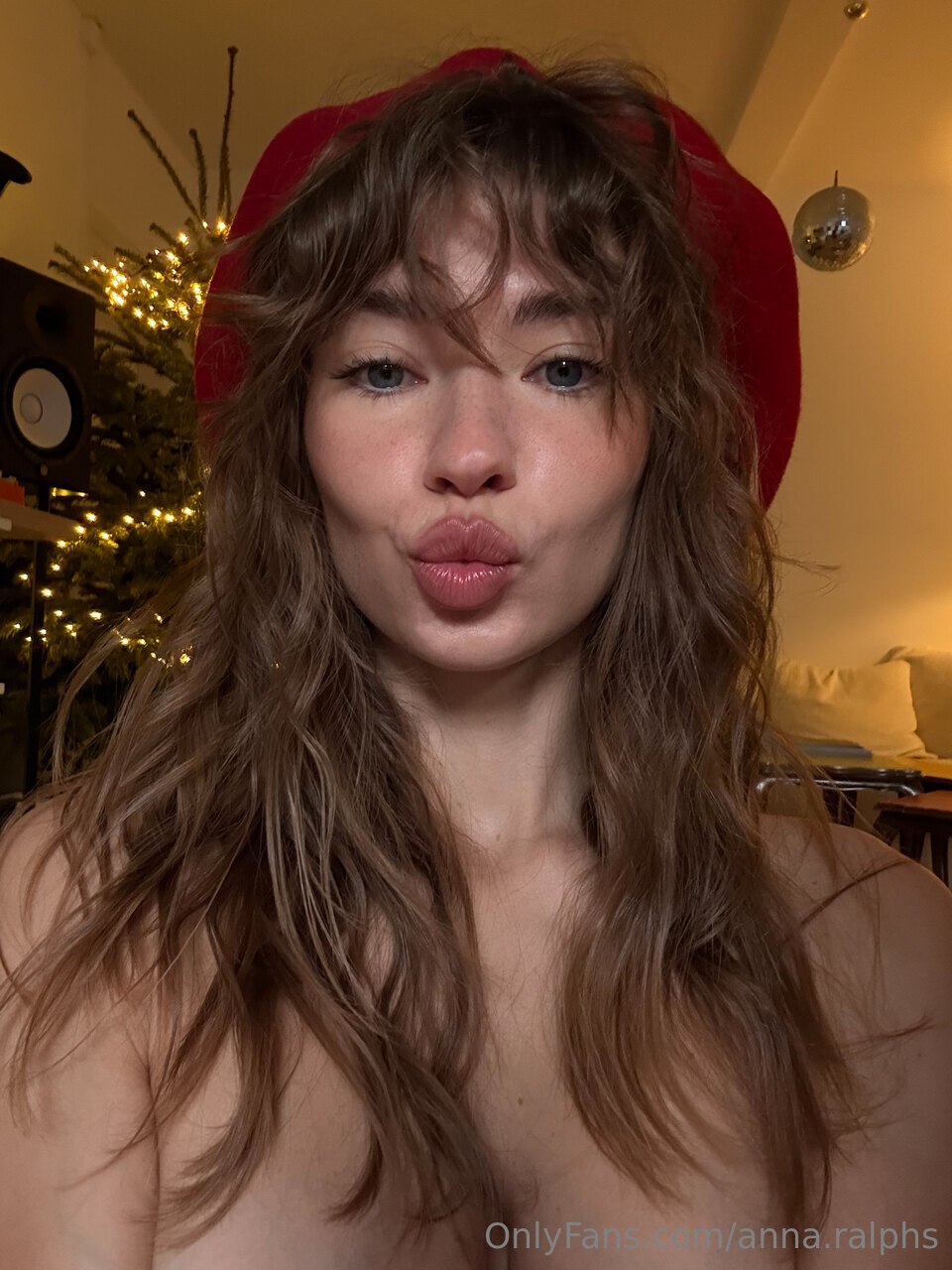 Anna Ralphs