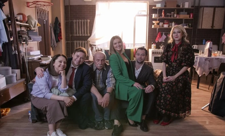 «Универ. 15 лет спустя» выходит уже 13 апреля в 20:00 на ТНТ