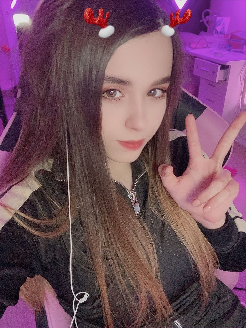 Стримерша Юечка