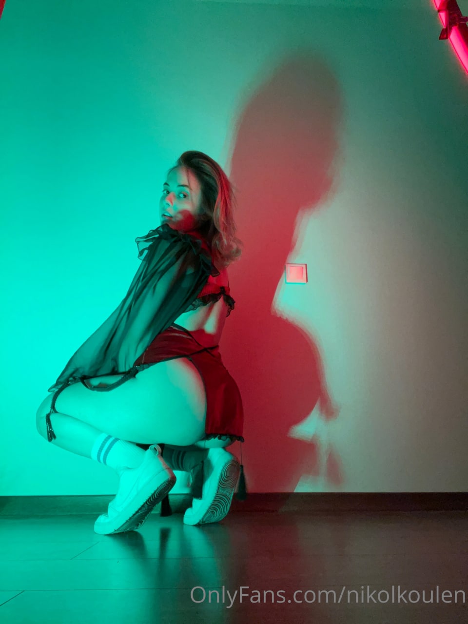 Николь Коулен сливы фото и видео