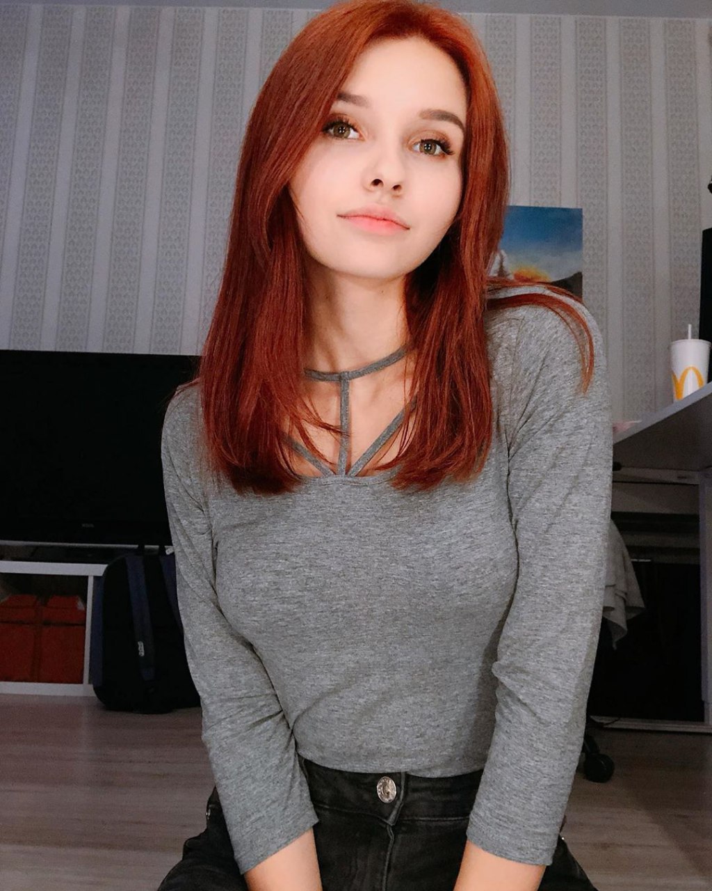 Стримерша Smorodinova