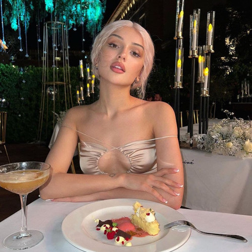 Дина Саева сливы фото и видео