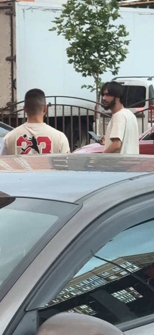 «Начали лапать за задницу» - пишет пострадавшая от трех бородачей