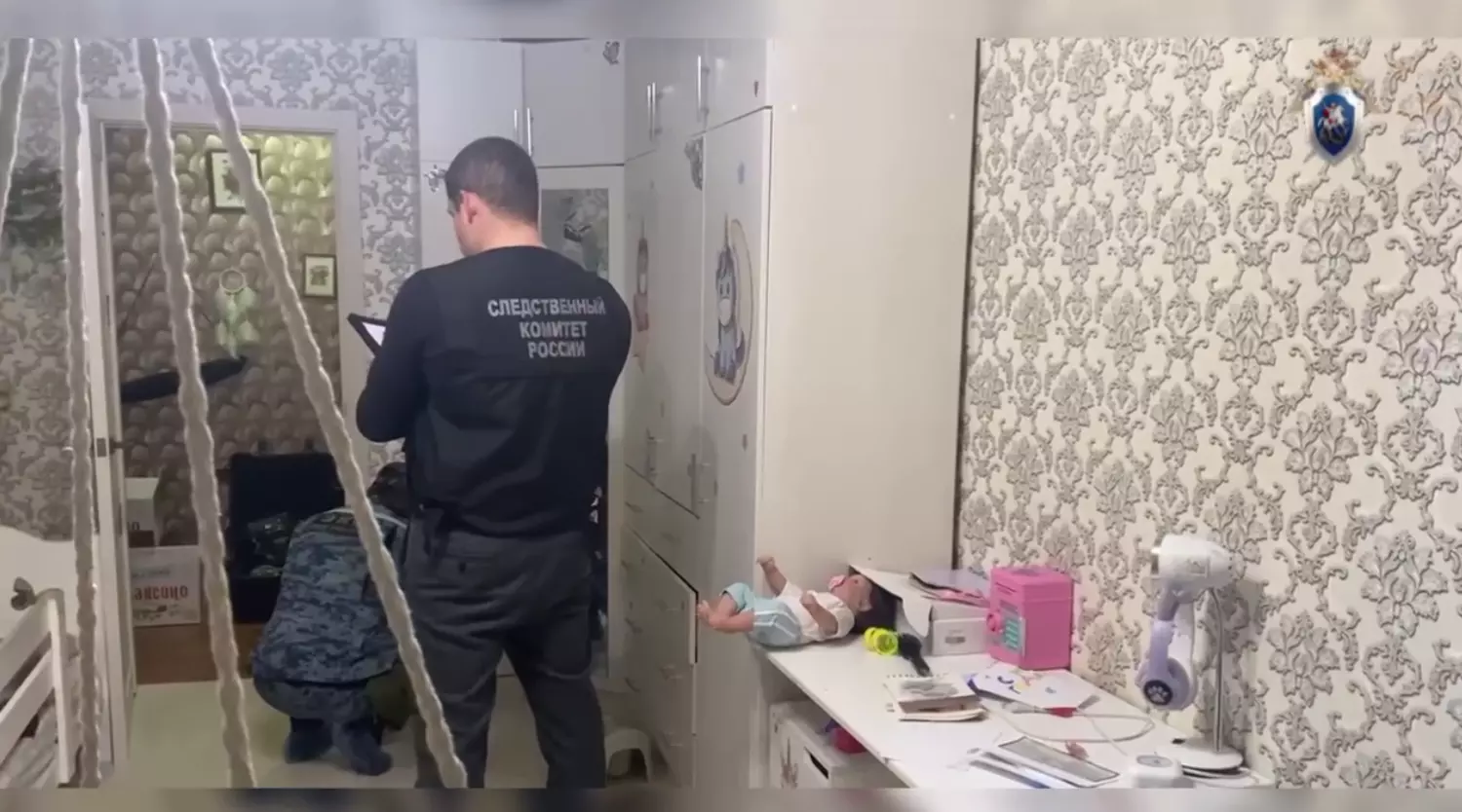 Жесть из Тольятти! Там 13-ти летняя девочка зарезала двух сестер.