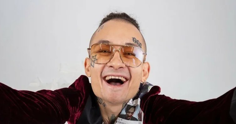 Моргенштерн* на пути к реабилитации: общественники просят снять статус иноагента