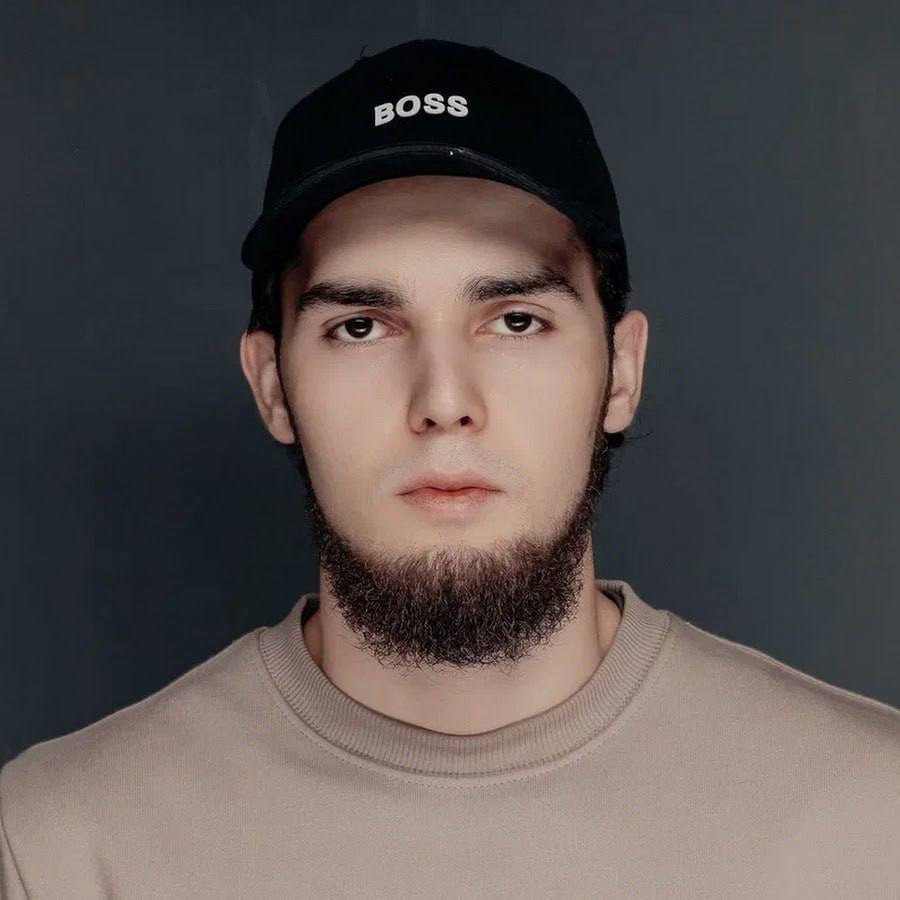 Блогер Ахмед Венгалби задержан за взятку сотрудникам ГИБДД.