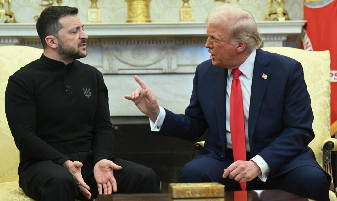 США приостанавливают всю военную помощь Украине