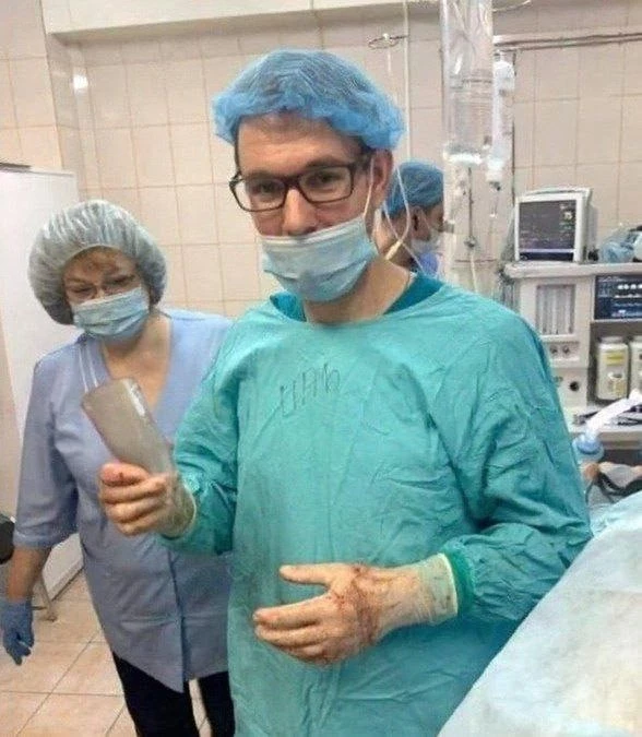 Казанский пенсионер за неделю второй раз попал на операцию: из задницы достали рюмку