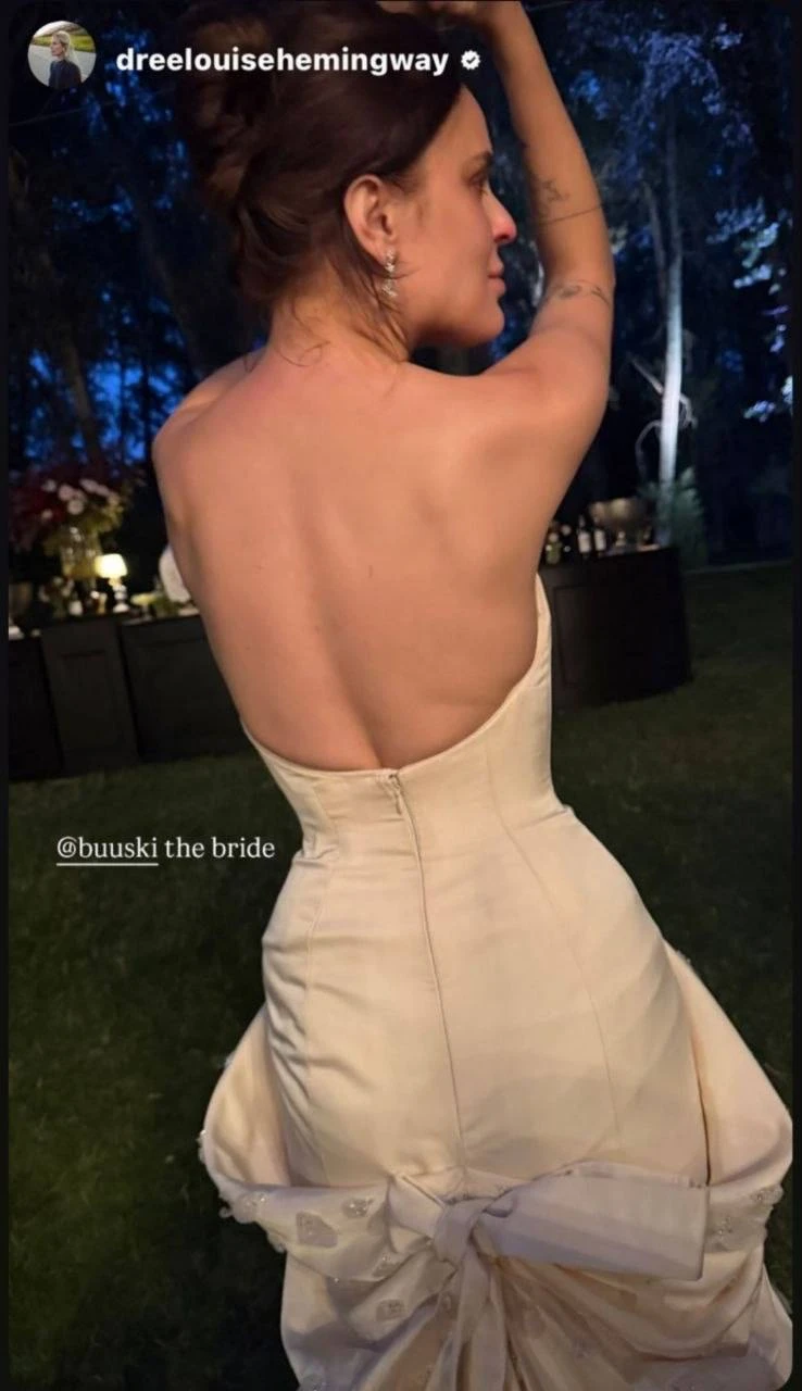 💍 Дочь Брюса Уиллиса и Деми Мур вышла замуж