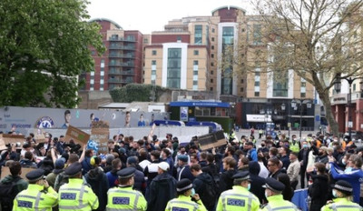 В Лондоне бастуют фанаты «Челси».