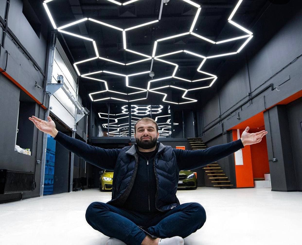 Автоблогер Саид Губденский погиб на Кутузовском проспекте